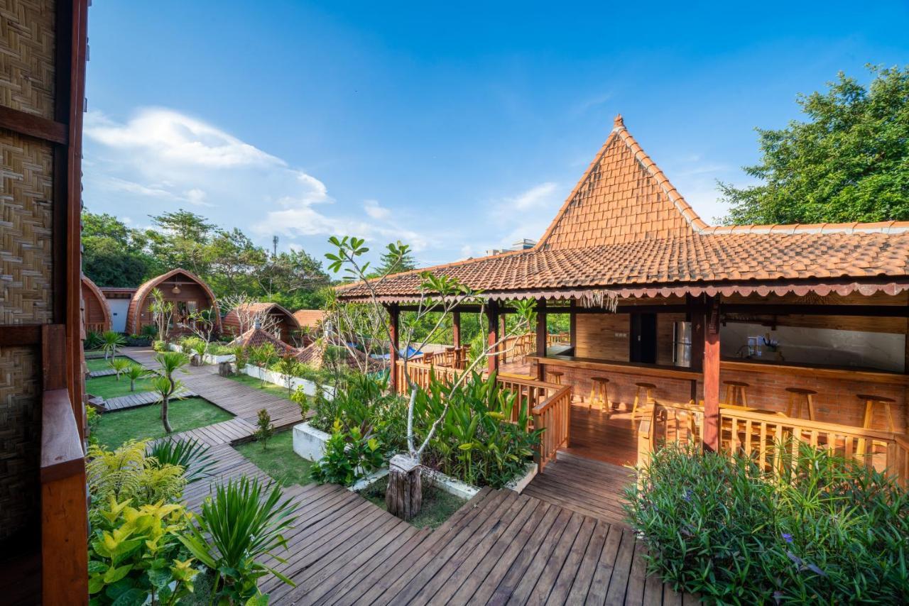 Hotel Lumbung Sari Uluwatu Exterior foto